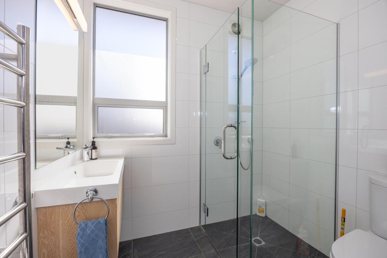 Prime Location On Warren St - 3 Bedroom Town House Wanaka Ngoại thất bức ảnh